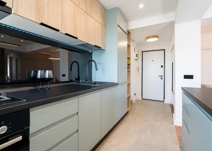 Oasis Romana Square Апартаменти Бухарест