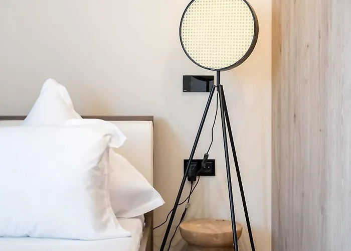 Oasis Romana Square Apartment *