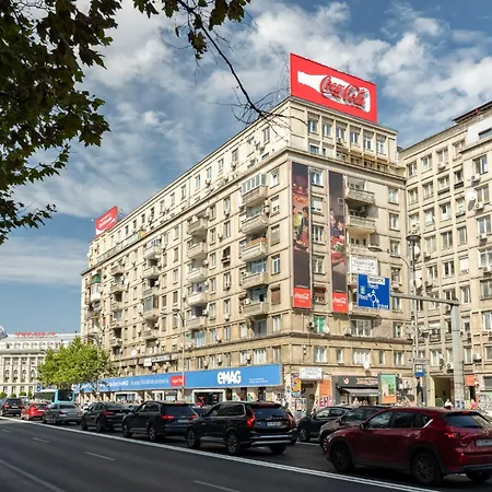 Oasis Romana Square * Bucharest