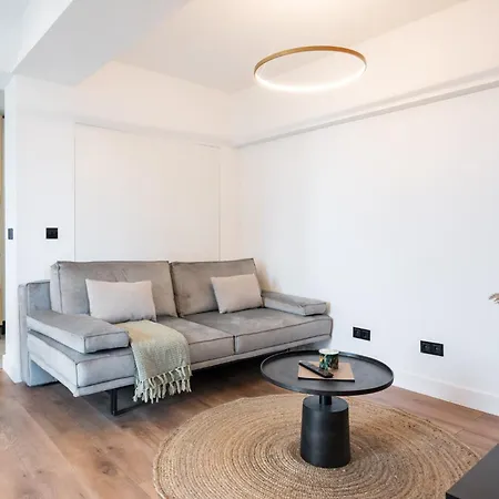 Oasis Romana Square * 布加勒斯特